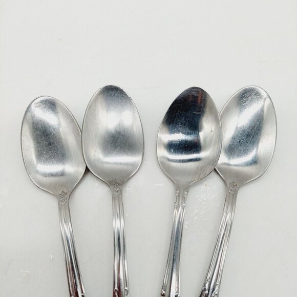 Oneidacraft Venus Stainless Glossy Flatware Lot of 4 Dinner Spoons 7" - Picture 3 of 6